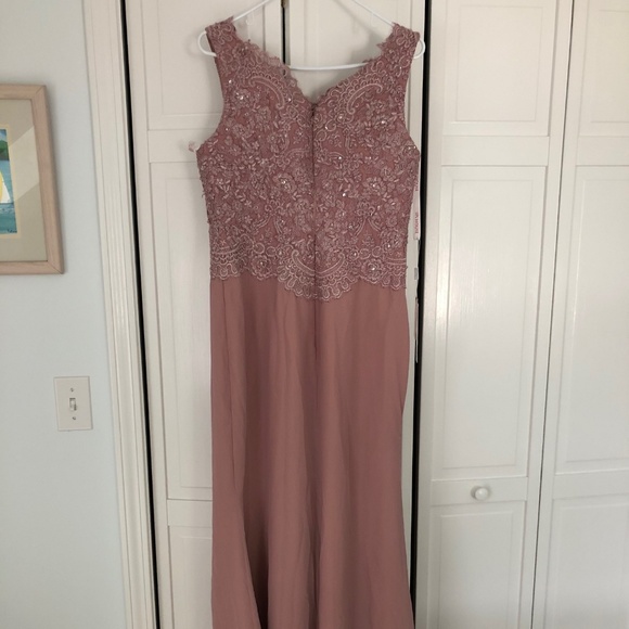 Evening or Mother of Bride Dress - Picture 1 of 6